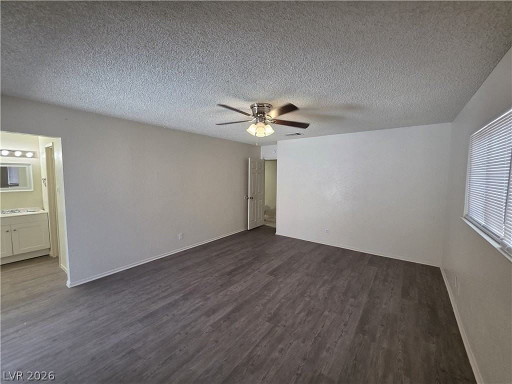 212 Bradshaw Way - Photo 6 of 23