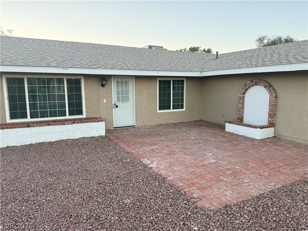 1502 Christina Dr - Photo 4 of 44