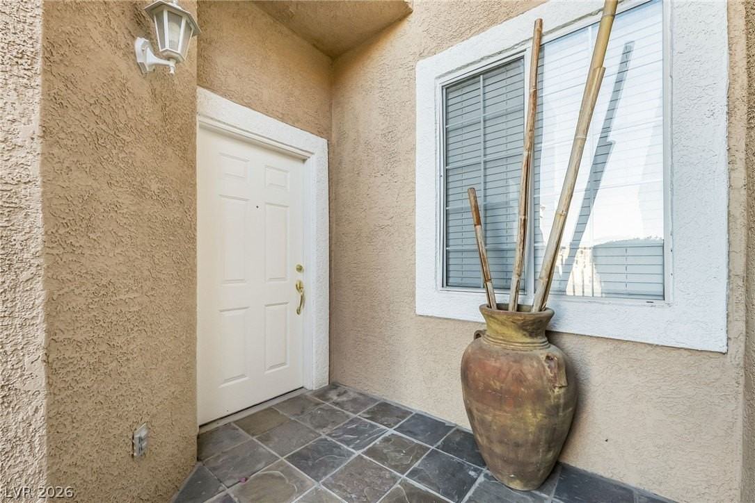 9062 Kimo St - Photo 2 of 21