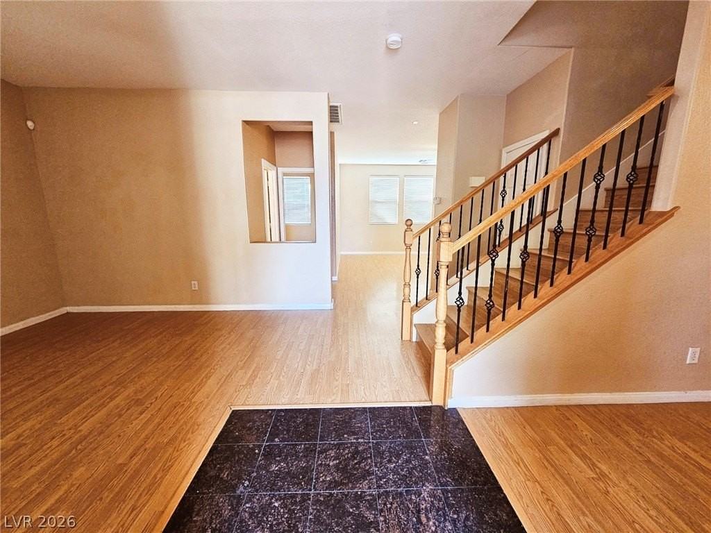 11066 Village Ridge Ln - Photo 5 of 49