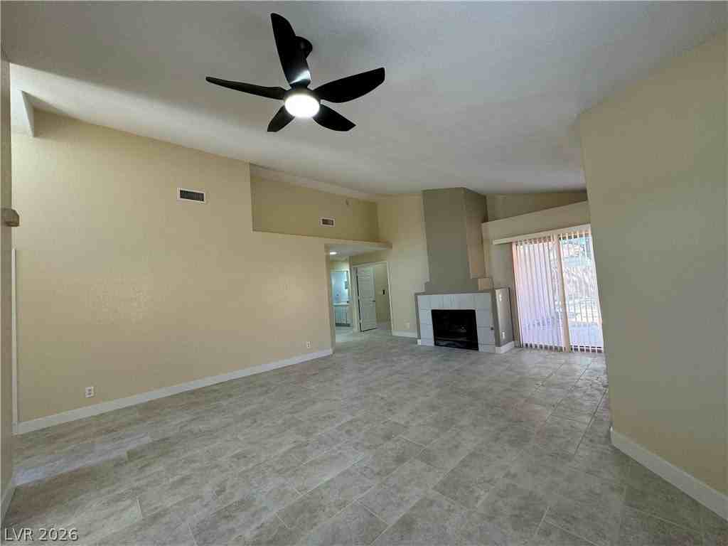 19 Sandwedge Dr - Photo 6 of 23