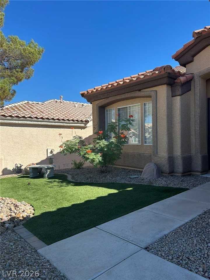 1164 Mirage Lake St - Photo 2 of 50