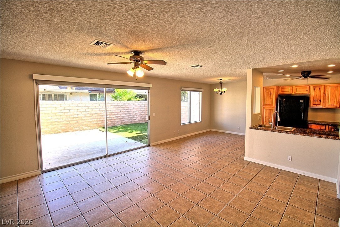 2349 Canfield Dr #A - Photo 2 of 12
