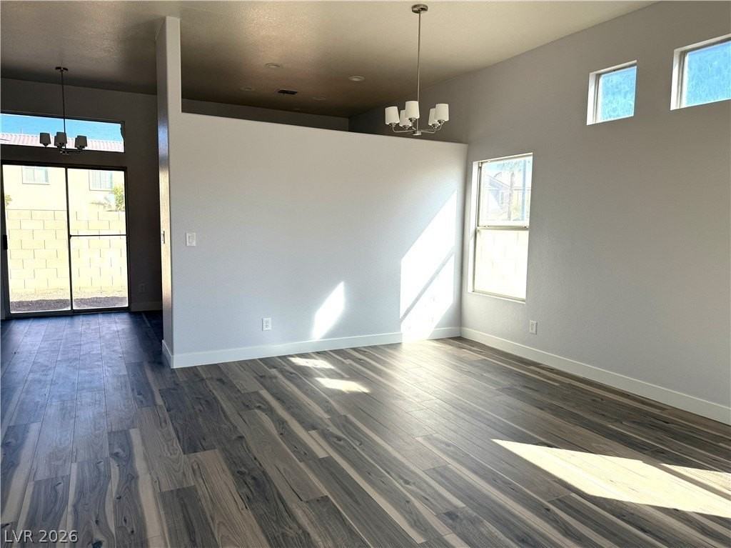4016 Bonita Desert Ct - Photo 3 of 33
