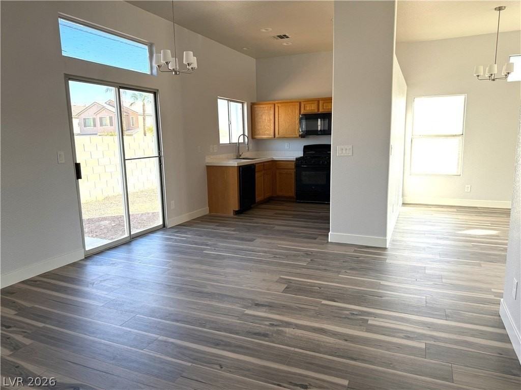 4016 Bonita Desert Ct - Photo 7 of 33