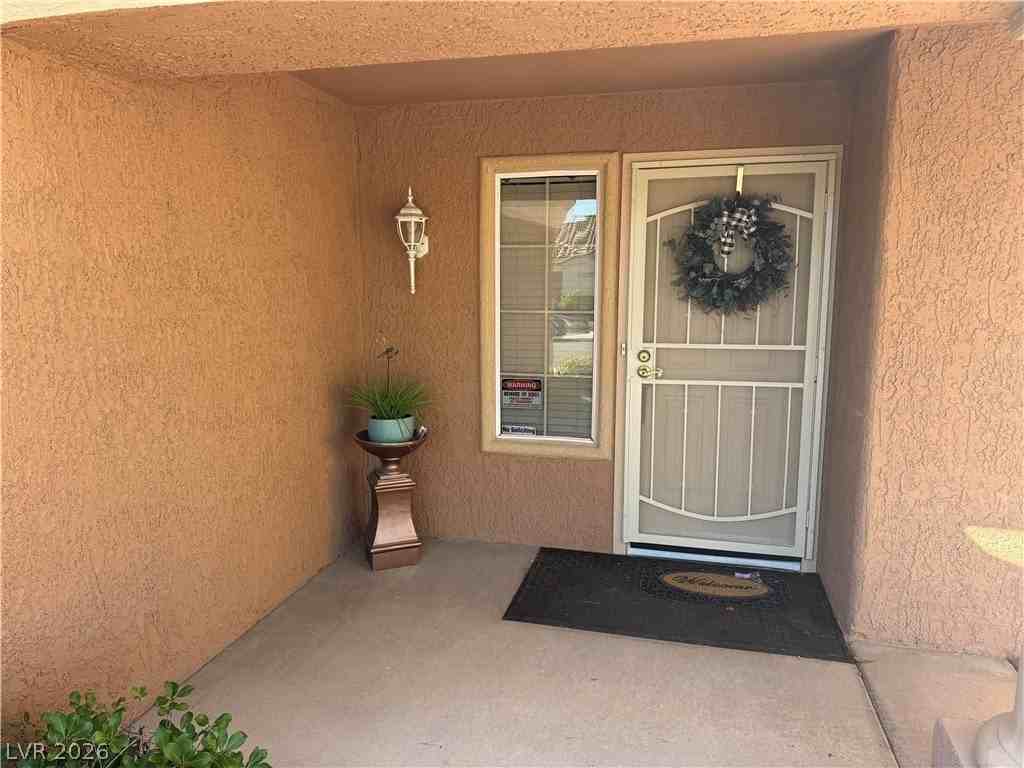 2449 Desert Glen Dr - Photo 5 of 25