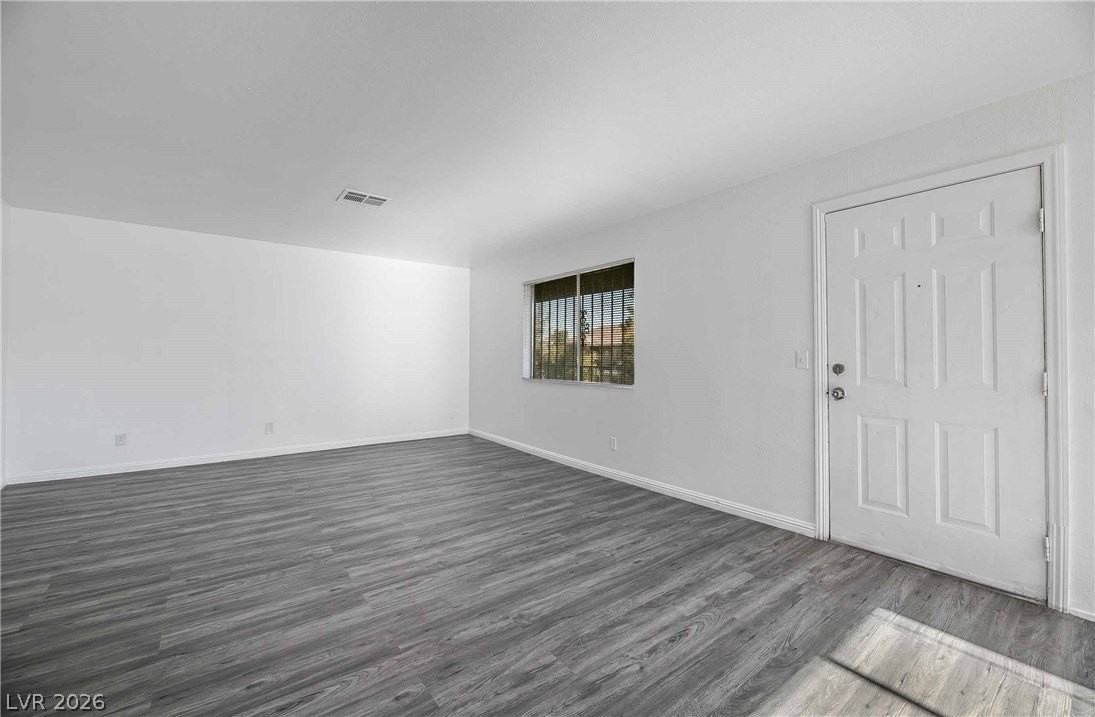 4721 Cessna Ave #3 - Photo 3 of 20