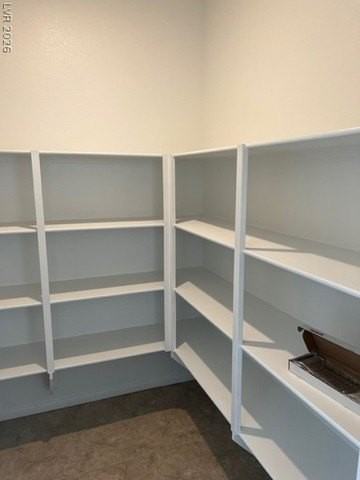 10440 Bagg Ave - Photo 6 of 24