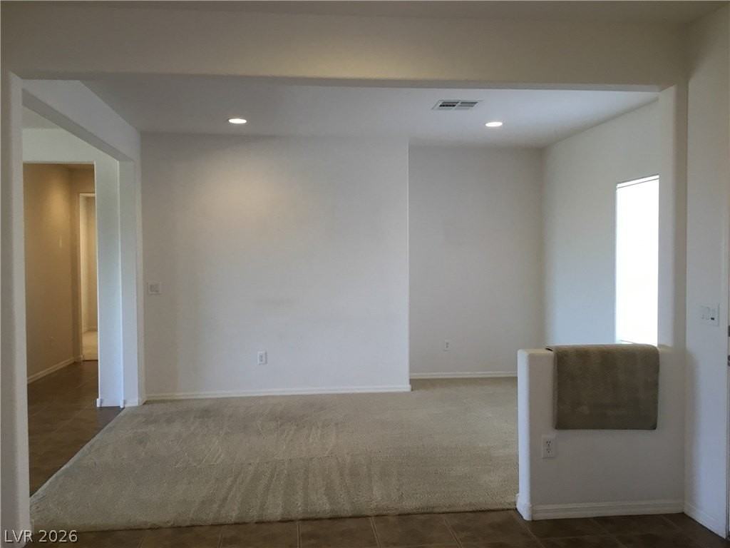 2198 Brighton Point Ave - Photo 7 of 25