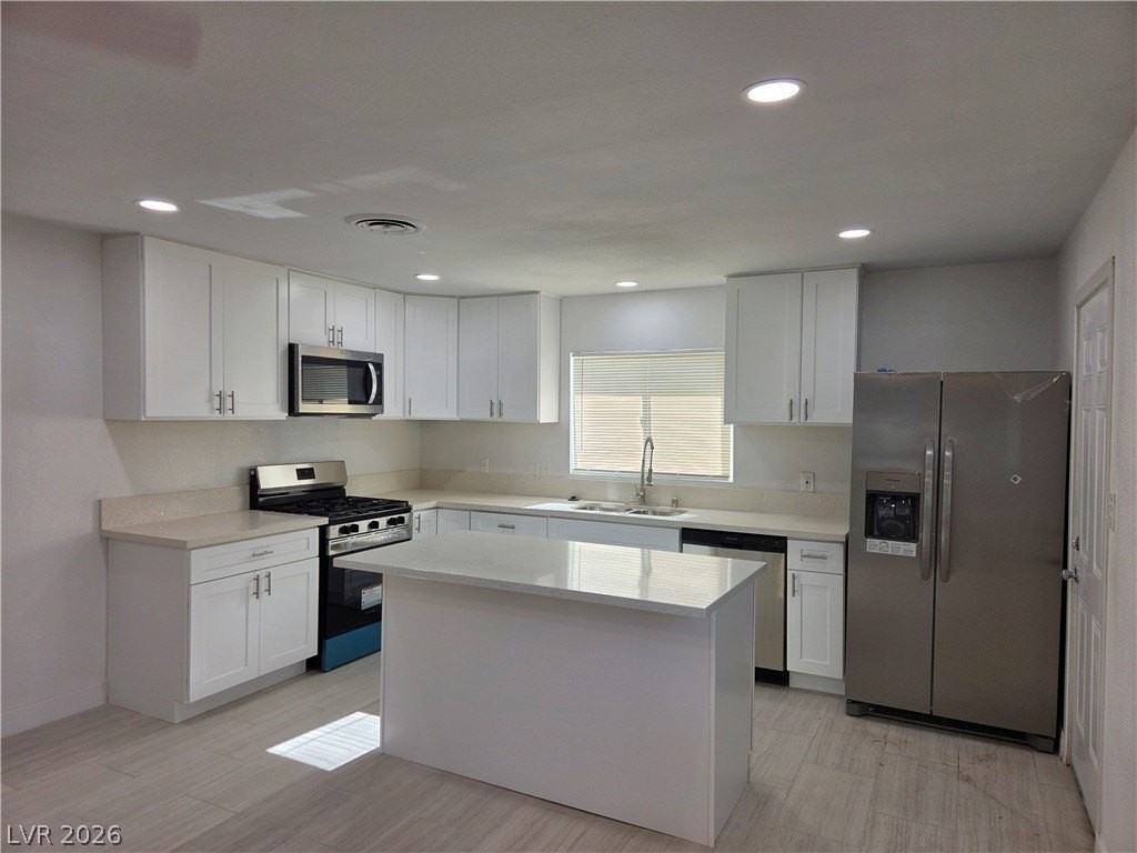 3175 Palmdale St - Photo 5 of 12