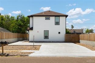 208 S Kansas Ave #3 - Photo 1 of 1