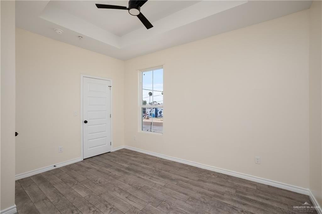 208 S Kansas Ave #3 - Photo 6 of 14