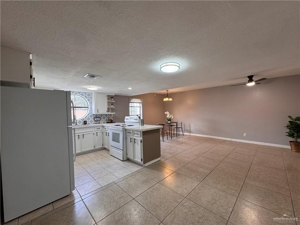 3509 N 23rd Ln #209 - Photo 4 of 42