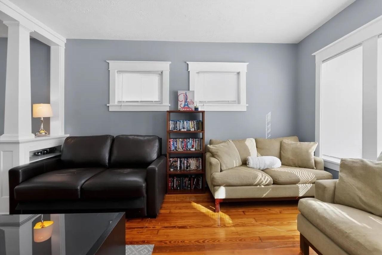 410 N Carroll Ave - Photo 4 of 23