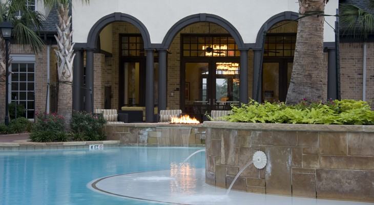 Woodland Hills Luxury  Apartments - Photo 3 of 10