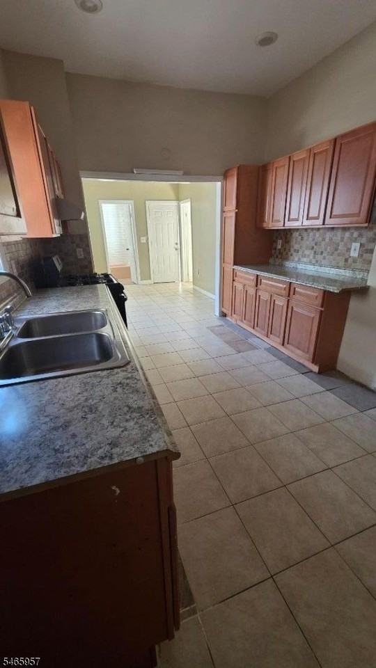304 W Westfield Ave #1 - Photo 6 of 13