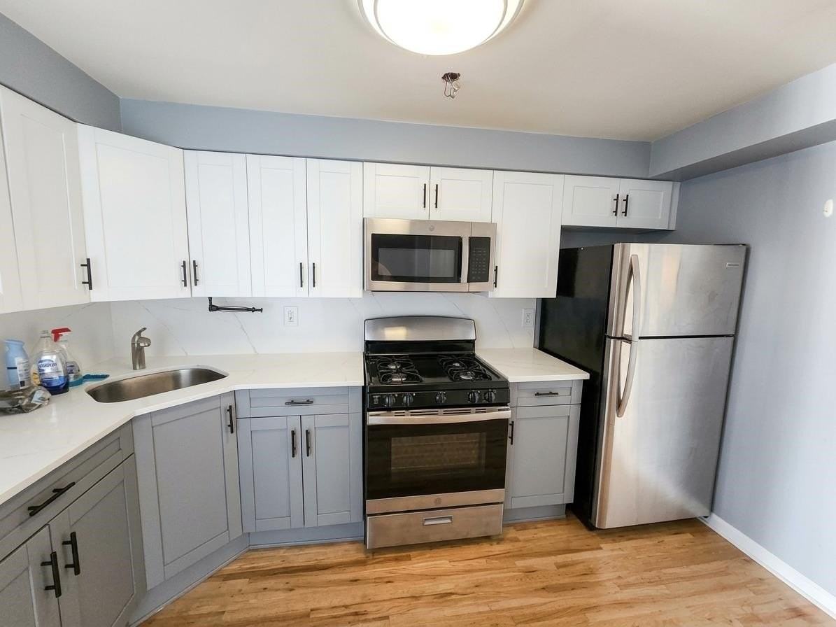 9 Park Ave #2A - Photo 3 of 20