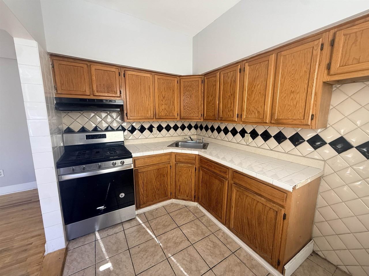 220 Stegman St #2C - Photo 5 of 19