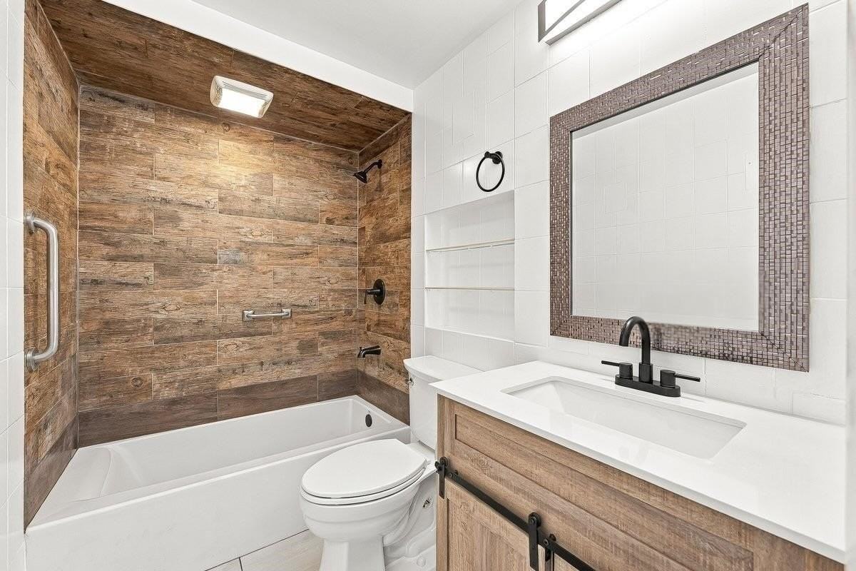 13 Laurel Ct - Photo 6 of 32