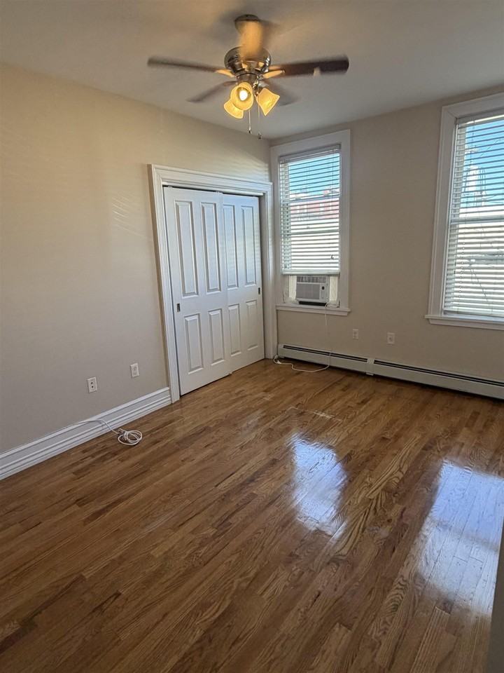 630 Grand St #2L - Photo 6 of 9