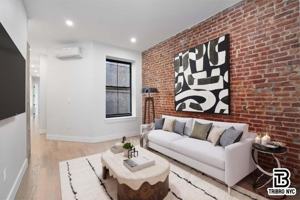 featured image of 6215 Catalpa Ave