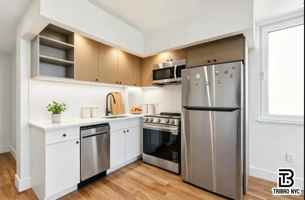 featured image of 997 Rogers Ave