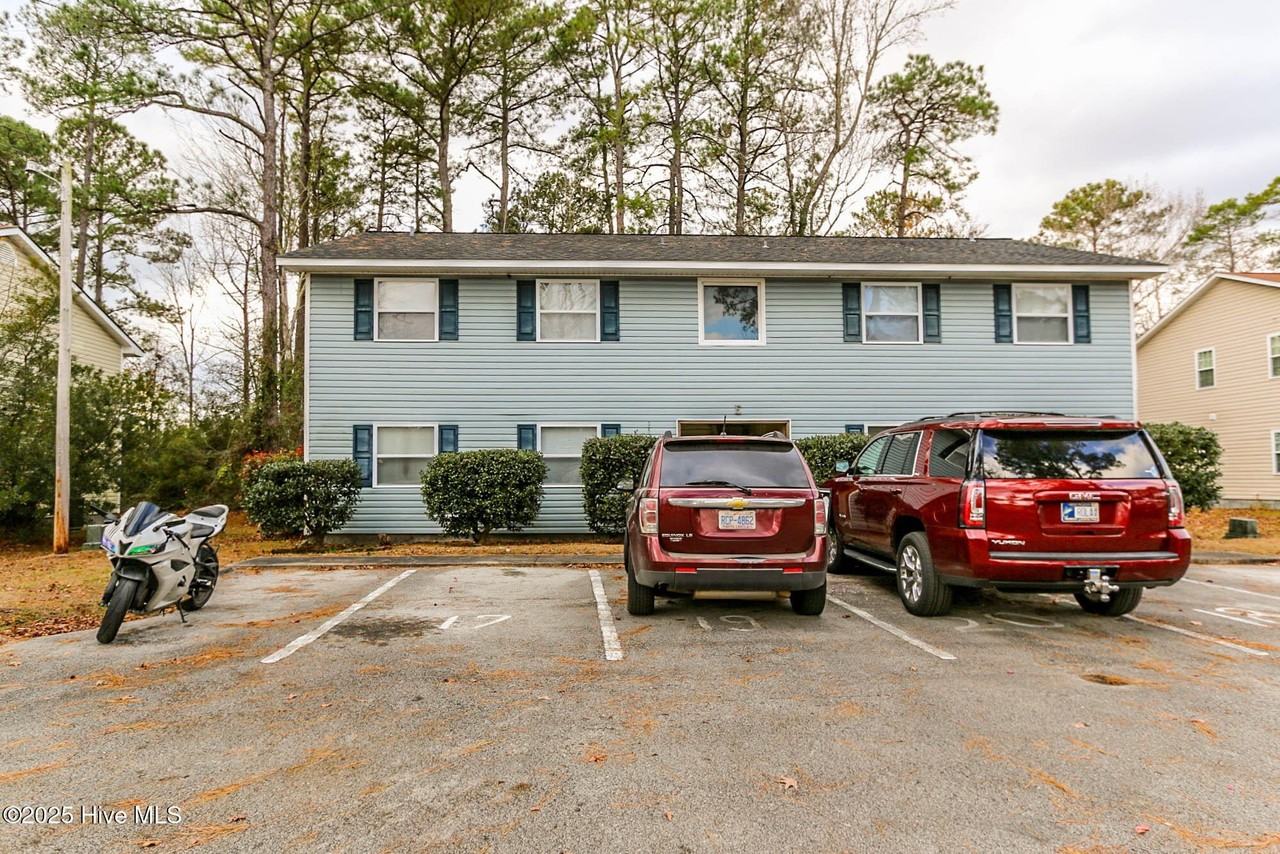 201 Shipman Rd #E20 - Photo 2 of 12