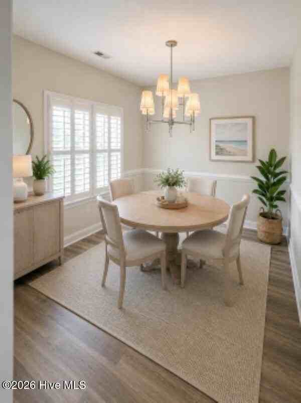 728 Aquarius Dr - Photo 5 of 17
