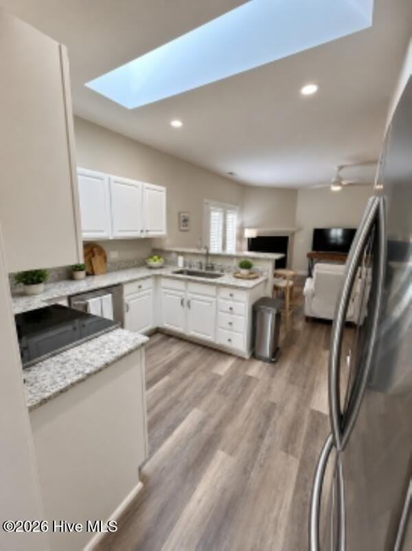 728 Aquarius Dr - Photo 7 of 17