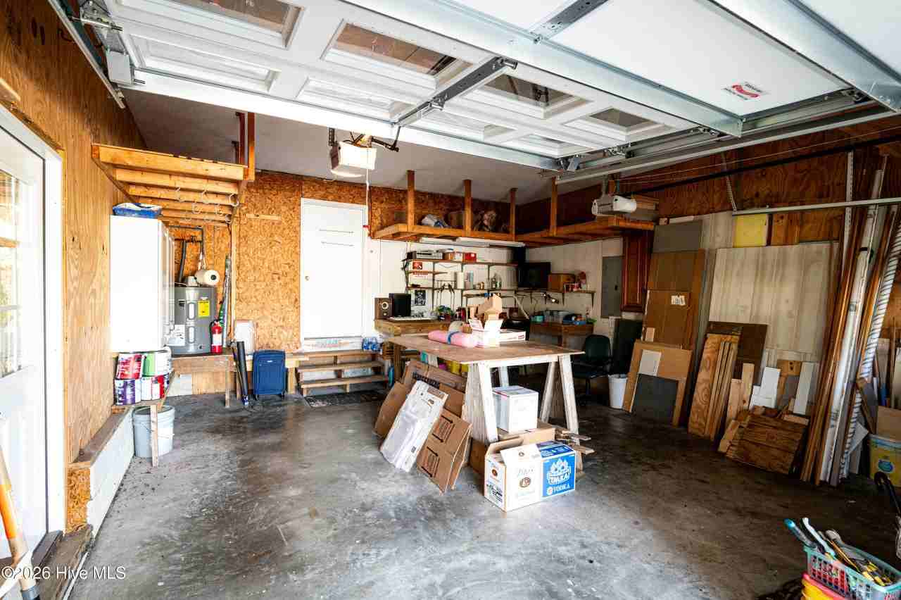 2027 Blackbeard Dr - Photo 6 of 36