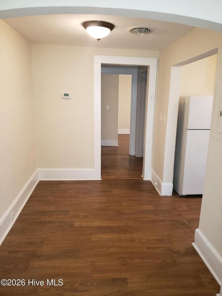 1902 Myrtle St #A - Photo 5 of 13