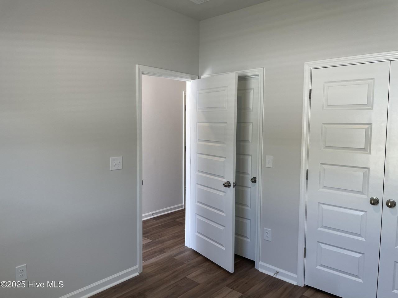 1157 Windy Grove Ln Sw - Photo 3 of 43