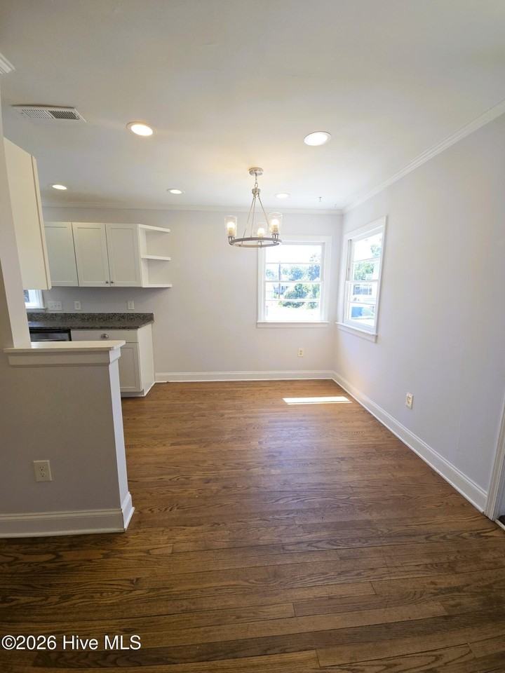 5218 Wrightsville Ave - Photo 3 of 13
