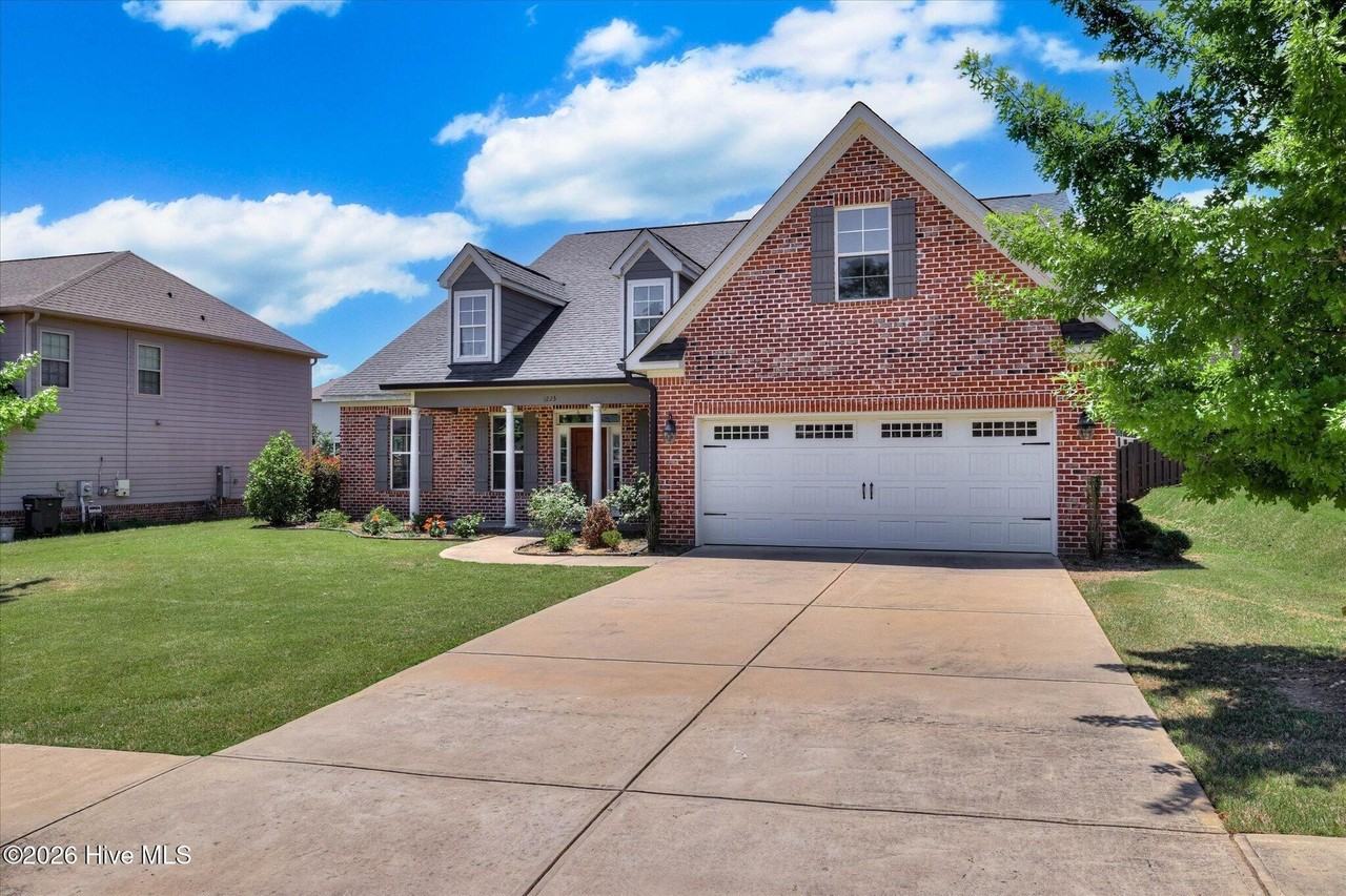 1223 Arcilla Pt - Photo 4 of 50