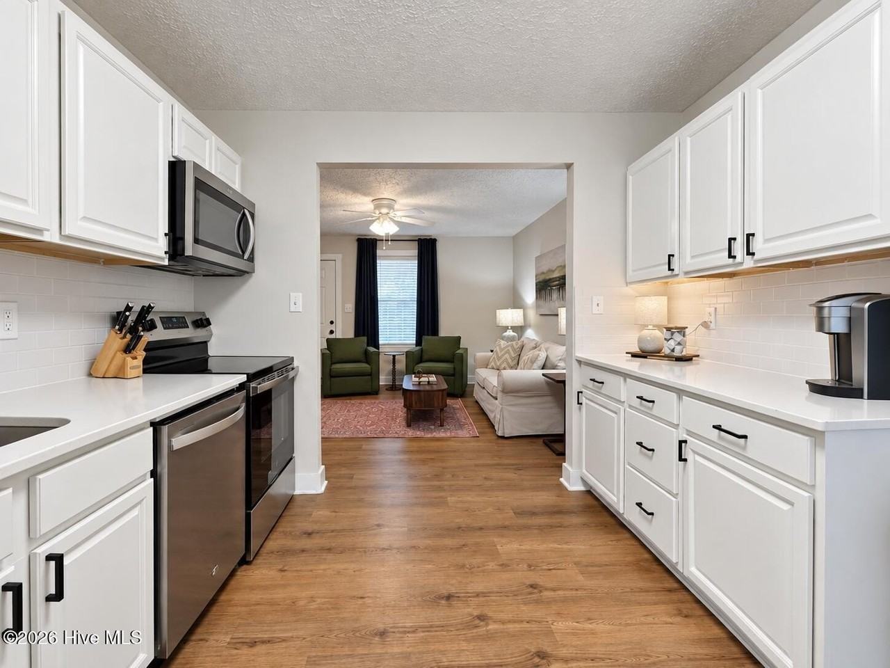 116 Winburn St - Photo 2 of 15