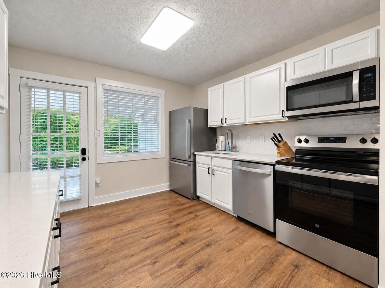 116 Winburn St - Photo 4 of 15