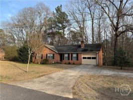 featured image of 1030 Cherokee Cir