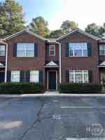 featured image of 637 Huntington Rd