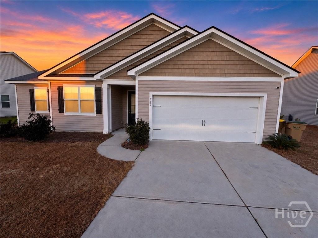 287 Hogan Dr - Photo 2 of 18