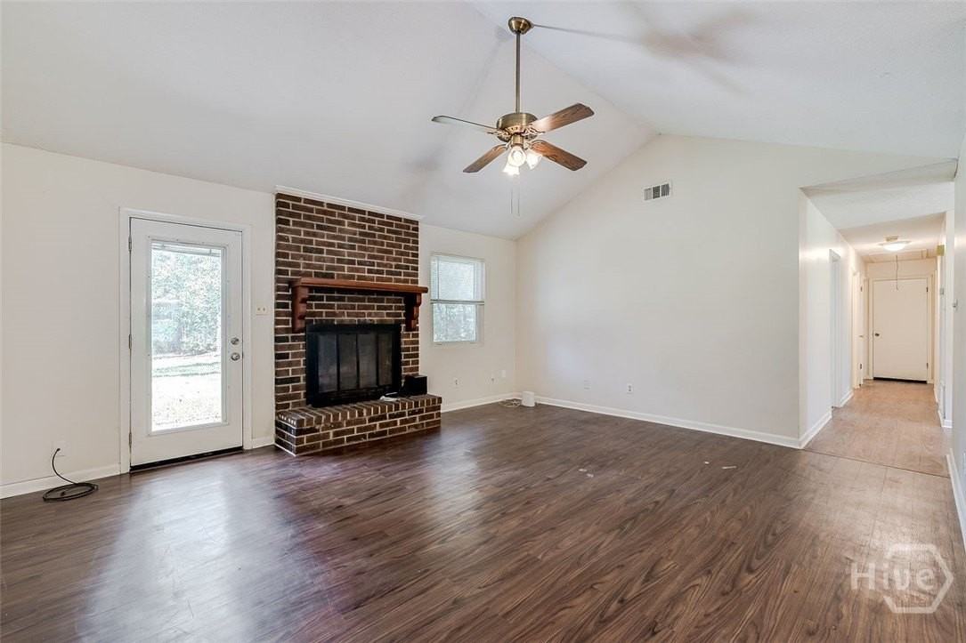 1417 Whitfield Park Cir - Photo 6 of 31