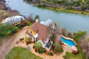 featured image of 2614 S Pace Bend Rd
