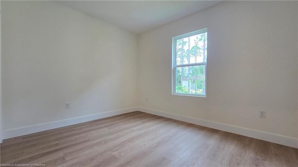 4225 Gerona Ave - Photo 6 of 45