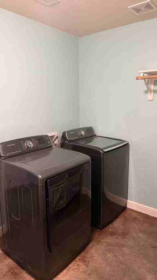 209 Cave Springs Dr - Photo 6 of 6