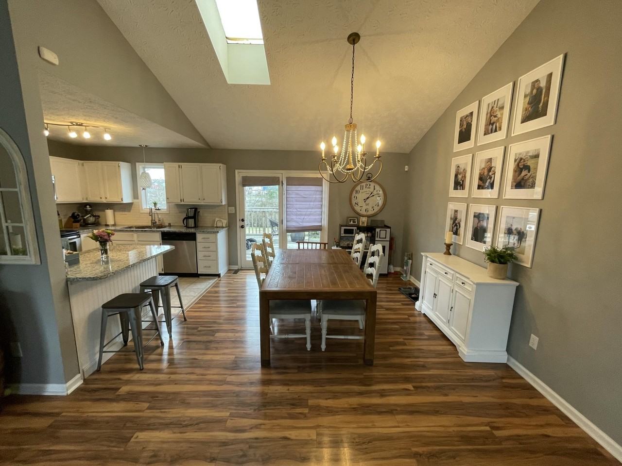 3820 Forest Green Dr - Photo 5 of 14