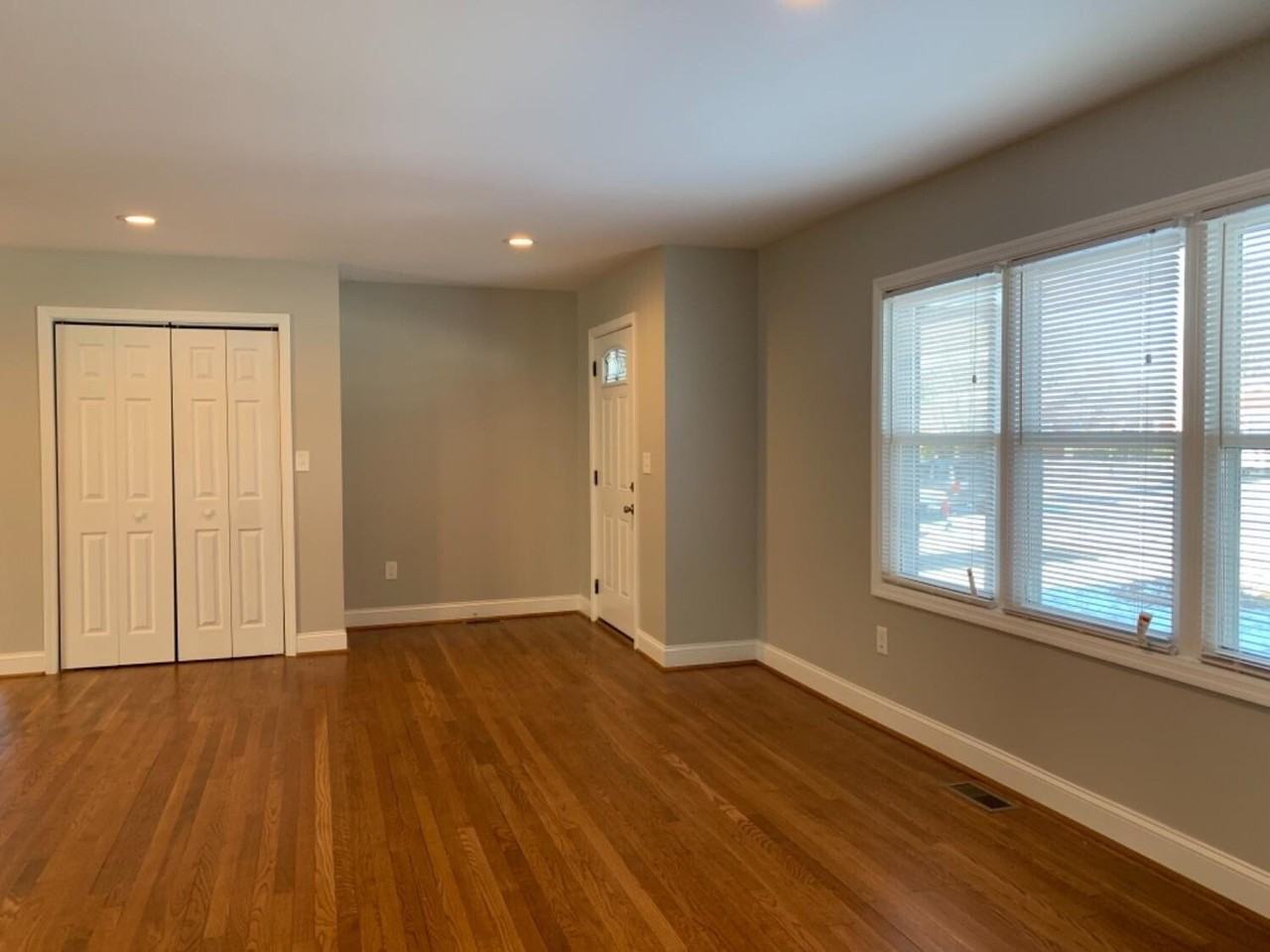 832 Laurel Hill Rd - Photo 5 of 38