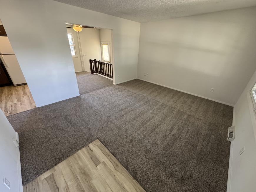 2077 Scarbrough Rd - Photo 2 of 10