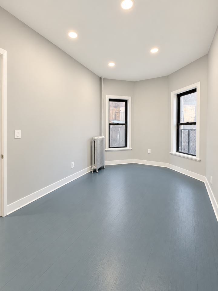 1349 W Grace St - Photo 3 of 8
