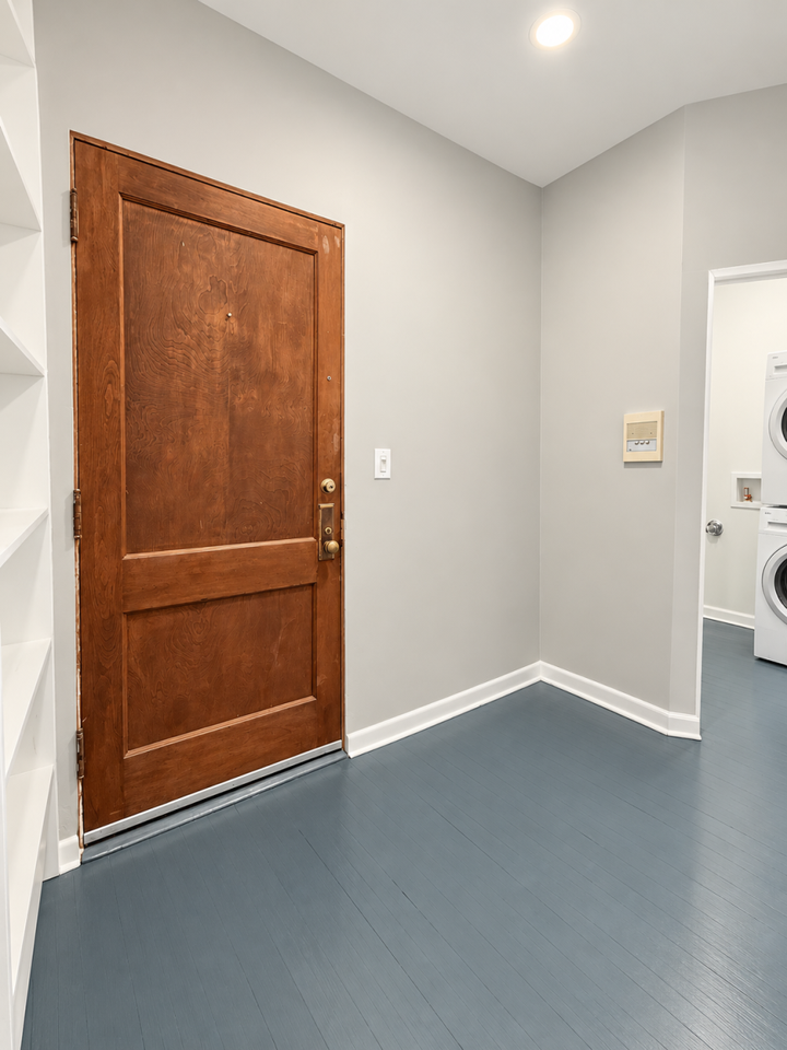 1349 W Grace St - Photo 7 of 8