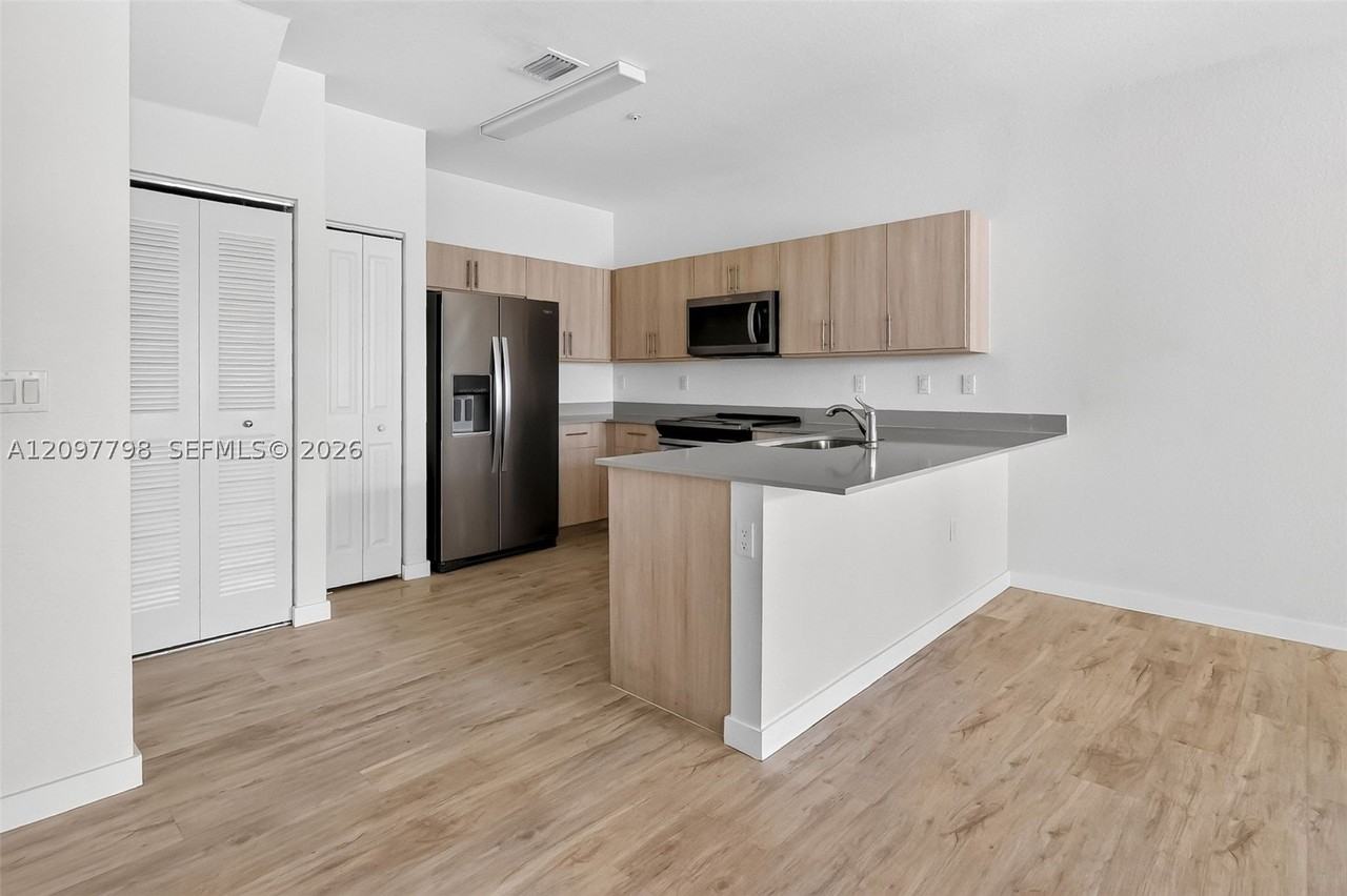 15650 Sw 136th St #212 - Photo 2 of 33