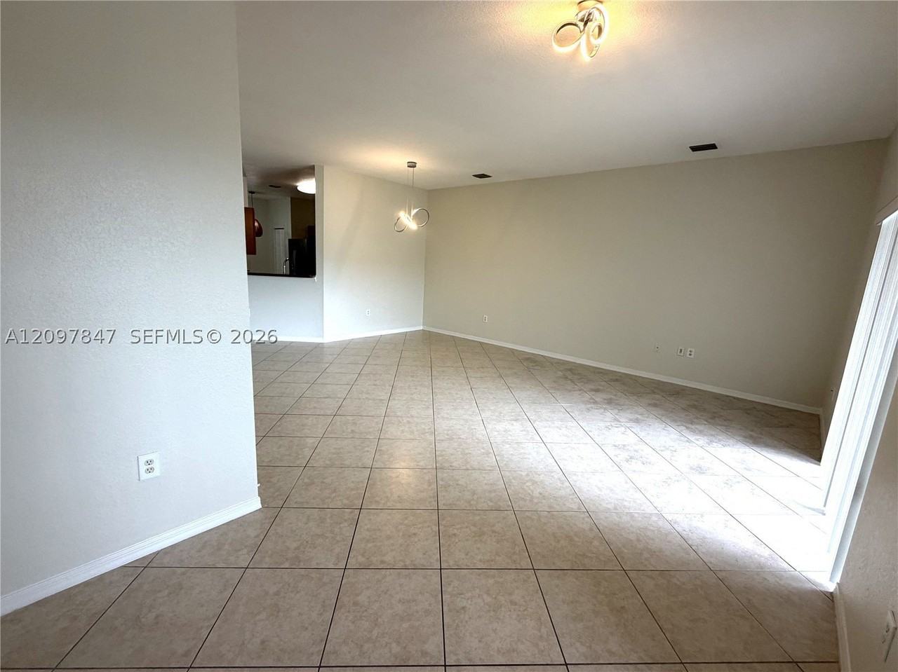 4304 Sw 131st Ln #13102 - Photo 6 of 43